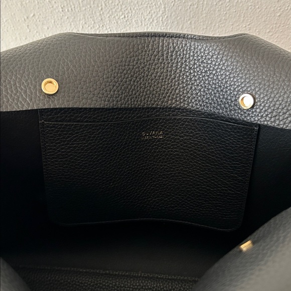 Cuyana 16in system tote with 16in laptop sleeve - Picture 8 of 11